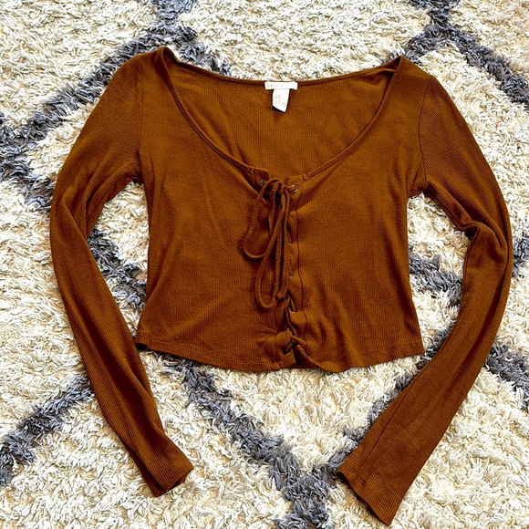 Forever 21 Tops - F21 crop top